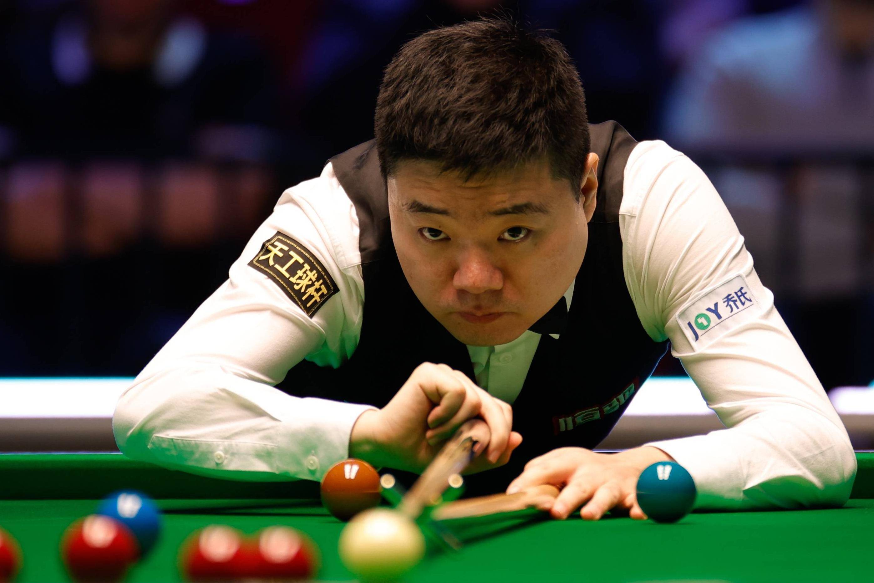 将取决于他 将取决于他