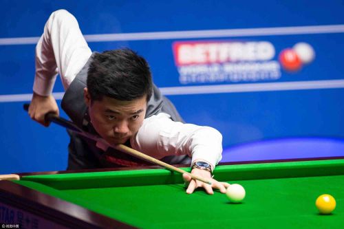 保持球迷热 保持球迷热