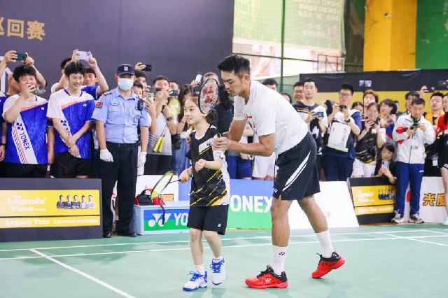 存在明显疏 存在明显疏