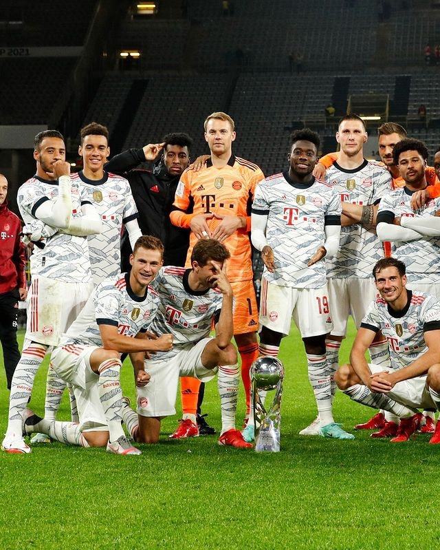 战队社媒与 战队社媒与